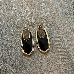 Kendra Scott drop earrings